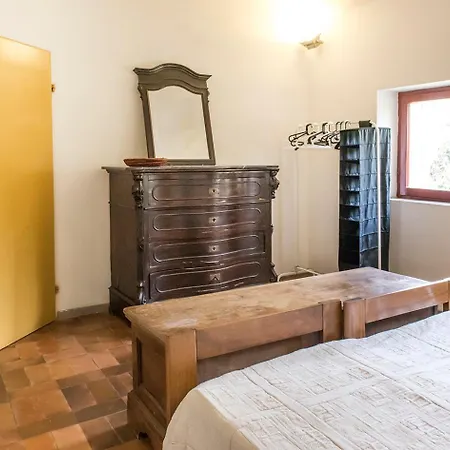 N260 - Numana, Ampio Quadrilocale In Aperta Campagna 努马纳